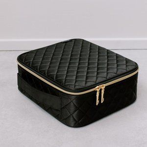 🆕 MEGA MAKEUP CASE BLACK QUILTED